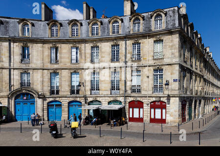 Place De Bir-Hakeim in Bordeaux, Frankreich. UNESCO-Weltkulturerbe und wichtigen touristischen Reiseziel innerhalb der Stadt. Stockfoto