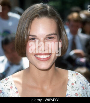 Hilary Swank 1994 Foto von Michael Ferguson/PHOTOlink.net Stockfoto