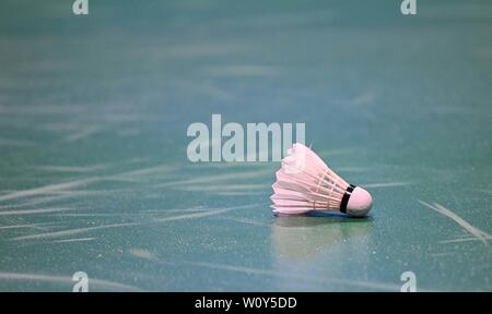 Minsk, Weißrussland. 28 Juni, 2019. Ein federball während der Badminton Turnier an der 2. europäischen Spiele. Kredit Garry Bowden/SIP-Foto Agentur/Alamy leben Nachrichten. Stockfoto