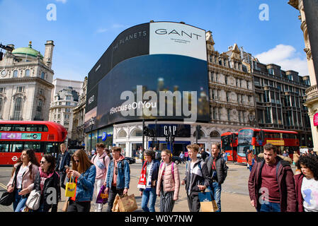 Piccadilly Circus in London, Vereinigtes Königreich Stockfoto