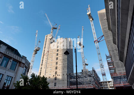 Bauarbeiten im Gange der ehemalige BBC-Website an der Oxford Road, Manchester, UK, Mai 2019 Stockfoto