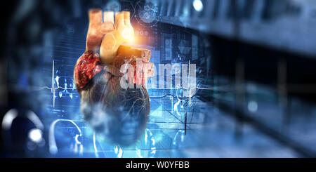 Anatomische Herz Modell und digitale Technologien Hintergrund Stockfoto