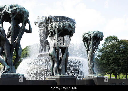 Der Brunnen in den Vigeland Installation in Frogner Park, Oslo, Norwegen. Stockfoto