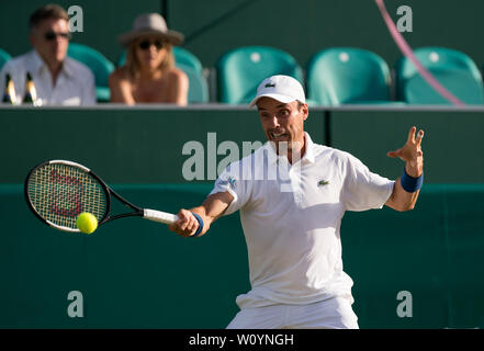 Slough, Großbritannien. 28 Juni, 2019. Roberto Bautista Agut Spaniens während der boodles Tennis Ausstellung 2019 Tag 4 bei Stoke Park, Slough, England am 28. Juni 2019. Foto von Andy Rowland. Credit: PRiME Media Images/Alamy leben Nachrichten Stockfoto