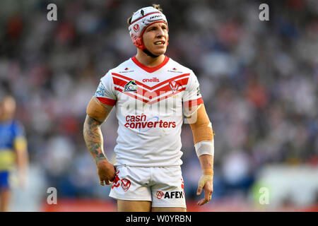 Halliwell Jones Stadium, Warrington, Großbritannien. 28 Juni, 2019. Betfred Superleague Rugby, Warrington Wolves gegen St Helens; Theo Fages von St Helens schaut zum Himmel Credit: Aktion plus Sport/Alamy leben Nachrichten Stockfoto