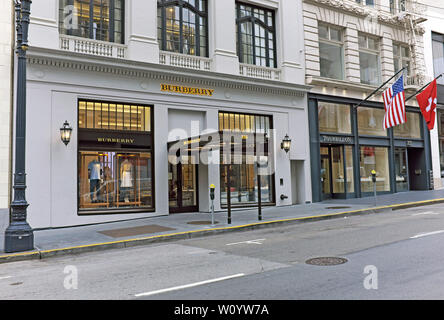 Burberry, der Britischen gehobenen Luxus mode Einzelhändler, storefront Lage in San Francisco, Kalifornien, USA. Stockfoto