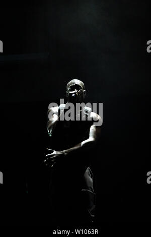 Stormzy, die auf der Pyramide der Bühne während das Glastonbury Festival in würdiger Bauernhof in Pilton, Somerset. Stockfoto