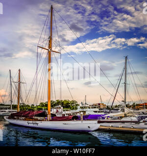 Singapur - Mar 16, 2019: Raffles Marina mit Blick auf den Tuas zweiten Link-Singapur zweite Causeway nach Malaysia. Stockfoto