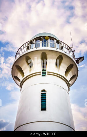 Singapur - Mar 16, 2019: Raffles Marina Leuchtturm, 1994 erbaut und mit Blick auf den Tuas zweiten Link-Singapur zweite Causeway nach Malaysia. Stockfoto