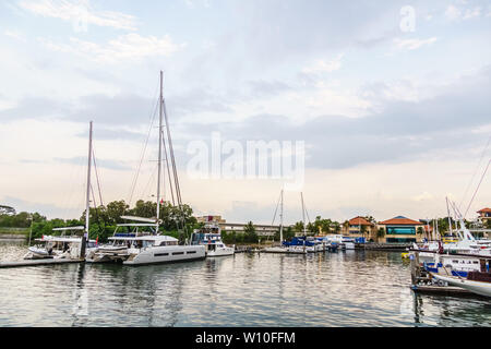 Singapur - Mar 16, 2019: Raffles Marina mit Blick auf den Tuas zweiten Link-Singapur zweite Causeway nach Malaysia. Stockfoto