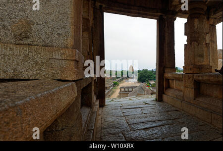 Herrliche Gateway in Hampi Stockfoto