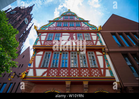 Alten mittelalterlichen Fachwerk Anwesen in Frankfurt in der Nähe von Römerberg alten Rathausplatz Stockfoto