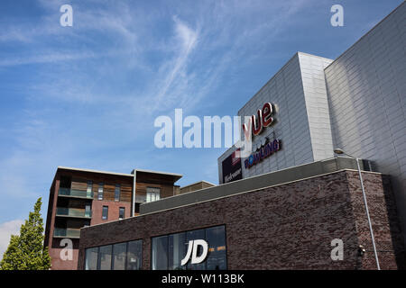 Das Rock Triangle mixed use Wohn Freizeit-und Einzelhandel Entwicklung jd Sports im Vordergrund und vue Kino in Bury Stadtzentrum, lancashire uk Stockfoto