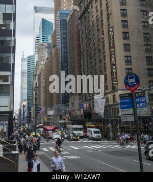 Blick nach Norden auf der Lexington Avenue in Midtown Manhattan in Manhattan, New York City. Stockfoto