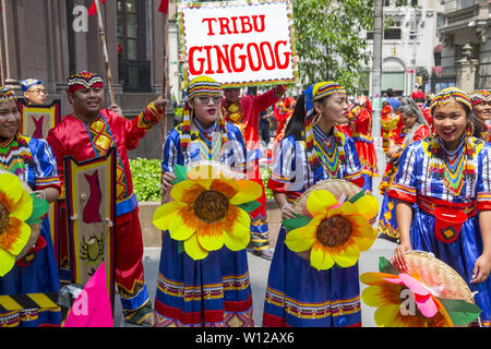 Philippine Independence Day Parade auf der Madison Avenue in New York City. Stockfoto