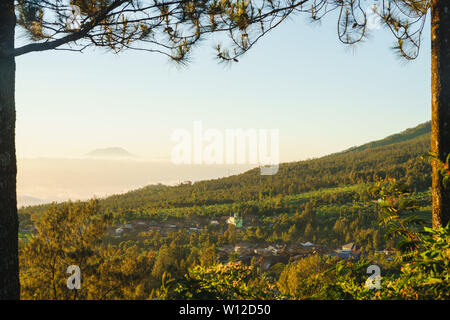 Sunrise Landschaft von Kopeng, Magelang, Indonesien Stockfoto