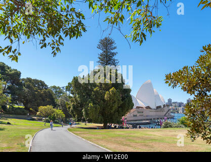 Sydney Opera House von der Royal Botanic Garden, Sydney, Australien Stockfoto