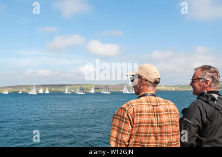 29. Juni 2019. Lerwick, Shetland, Großbritannien. Der Rückflug der Pantaenius - Bergen Shetland Rennen 2019 im hellen Sonnenschein heute als Yachten links Lerwick Hafen in Bergen in Norwegen gebunden. Urban Images-News/Alamy Stockfoto