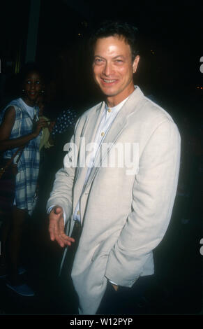 Las Vegas, Nevada, USA, 23. Juli 1994 Schauspieler Gary Sinise besucht Planet Hollywood Opening Party am 23. Juli 1994 im Planet Hollywood Las Vegas, Nevada, USA. Foto von Barry King/Alamy Stock Foto Stockfoto