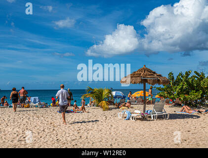 ST. GEORGE'S, Grenada - Dezember 16, 2016: Grenada ist ein Land der Westindischen Inseln in der Karibik, am südlichen Ende der Grenadinen Kette. G Stockfoto