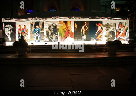 New York, USA. 15. Oktober 2008. Die Atmosphäre im Conde Nast Traveler Feier der WAHRHEIT IN REISEN in der New York Public Library. Quelle: Steve Mack/Alamy Stockfoto