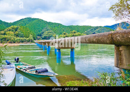 Shimanto Fluss in der Präfektur Kochi, Japan Stockfoto