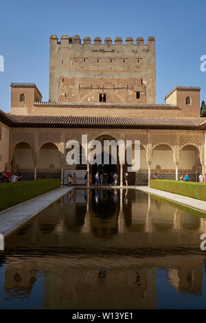 Patio de Los Arrayanes - Palacio de Comares. La Alhambra, Granada, Spanien. Stockfoto