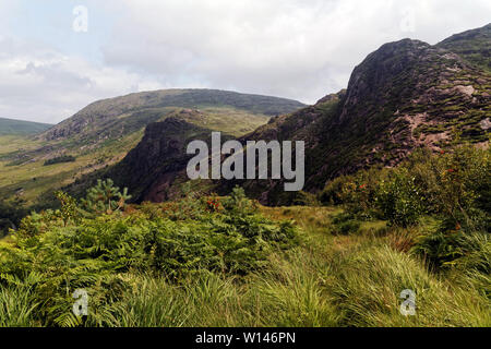 Landschaft der Kerry Mountains in den Gleninchaquin Park, County Kerry, Irland. Stockfoto