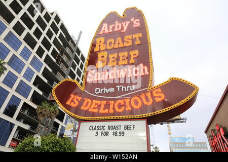 Die berühmten Fast Food Restaurant namens Arby's in Los Angeles Stockfoto