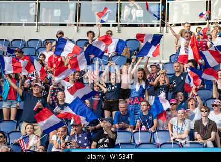 Paris, Frankreich. 28 Juni, 2019. Frankreich, Paris, Parc des Princes, 28.06.2019, Fußball - FIFA Frauen-WM-Viertelfinale - Frankreich - USA Bild: vom Französischen Fans | Verwendung der weltweiten Kredit: dpa/Alamy leben Nachrichten Stockfoto