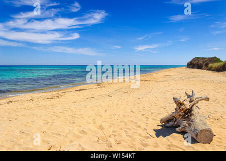 Apulien Strand: Der regionale Naturpark Dune Costiere, Italien. Von Torre Canne Torre San Leonardo der Park umfasst acht Kilometer Küste. Stockfoto