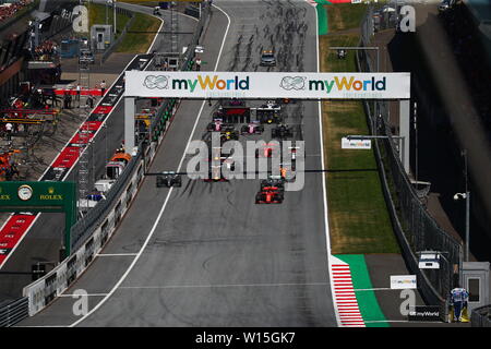 Spielberg, Österreich. 30. Juni, 2019. Race start Credit: Unabhängige Fotoagentur/Alamy leben Nachrichten Stockfoto