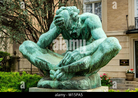 Der hl. Hieronymus, der Priester, Statue, Botschaft von Kroatien, 2343 Massachusetts Avenue NW, Washington DC Stockfoto