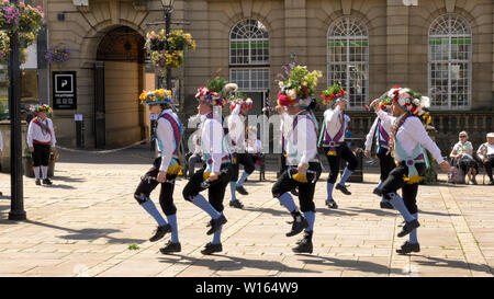 Northampton Großbritannien: 29. Juni 2019 - Armed Forces Day Parade Feier auf Abingron Straße. Stockfoto