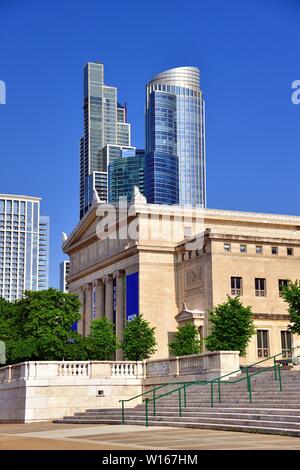 Chicago, Illinois, USA. Field Museum of Natural History am westlichen Ende des Chicago Museum Campus liegt südlich der Schleife. Stockfoto