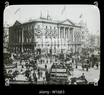 Laterne FOLIE: 'Piccadilly' Stockfoto