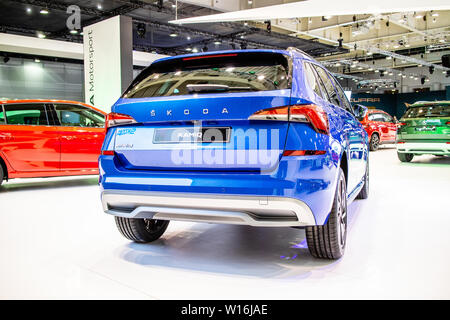 Poznan, Polen, März 2019: blau-metallic Skoda Kamiq bei Poznan International Motor Show, MQB 0 Kleinwagen-SUV von Skoda Auto produziert Stockfoto