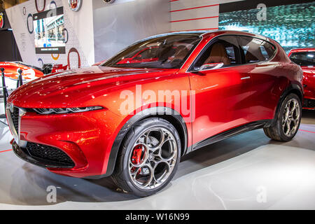 Poznan, Polen, Mar 2019 Alfa Romeo Tonale Konzept Prototyp Auto, Poznan International Motor Show, Centro Stile PHEV Konzept Alfa Romeo SUV-Auto Stockfoto