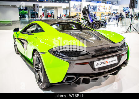 Poznan, Polen, 28. März 2019: metallic grün McLaren Sport Serie 570 s Coupé bei Poznan International Motor Show, supercar Erstellt von McLaren Stockfoto