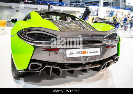 Poznan, Polen, 28. März 2019: metallic grün McLaren Sport Serie 570 s Coupé bei Poznan International Motor Show, supercar Erstellt von McLaren Stockfoto