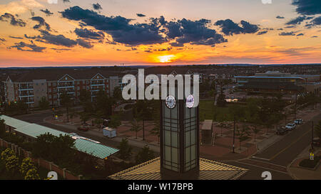 Clocktower und der Sonnenuntergang Stockfoto