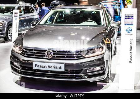 Brüssel, Jan 2019 Volkswagen VW Passat Variant zu Brüssel Motor Show, 8. Gen, B8, Typ 3G, von der deutsche Autobauer Volkswagen Konzern Stockfoto