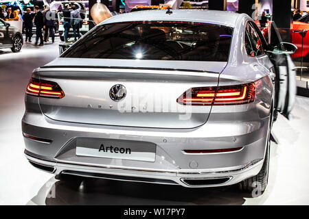 Brüssel, Belgien, Jan 2019 Volkswagen VW Arteon zu Brüssel Motor Show, vier Türen fastback von deutschen Autohersteller Volkswagen Konzern Stockfoto