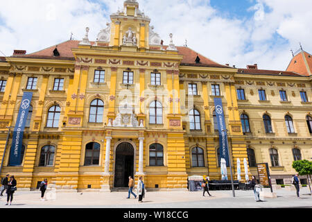 Muzej za Gesundheit i obrt, Museum für Kunst und Gewerbe, Trg Republike Hrvatske, Donji Grad, Zagreb, Kroatien. Stockfoto