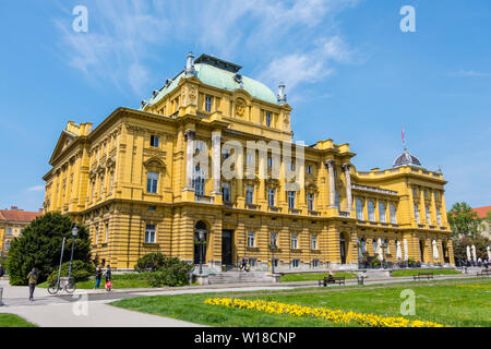 Hrvatsko Narodno kazaliste u Zagrebu, Kroatisches Nationaltheater, Trg Republike Hrvatske, Donji Grad, Zagreb, Kroatien. Stockfoto