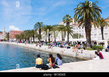 Riva, Strandpromenade, Split, Dalmatien, Kroatien Stockfoto