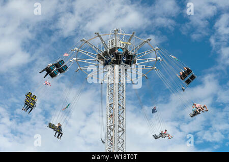 Eine Messe Fahrt am Whitby Regatta Stockfoto