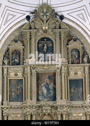 Las MEJORES DE LA PARTE SUPERIOR DEL RETABLO MAYOR DE LA IGLESIA DE SANTA ISABEL DE SEVILLA - 1624. Autor: JUAN DE MESA. Lage: IGLESIA DE SANTA ISABEL. Sevilla. Sevilla. Spanien. Stockfoto