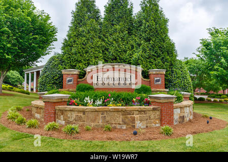 FRANKLIN SPRINGS, GA, USA - Mai 3: Eingang Sign on Mai 3, 2019 am Emmanuel College in Franklin Springs, Georgia. Stockfoto