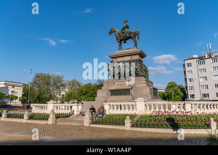 Sofia, Bulgarien - 2. Mai 2019: das Denkmal für die Befreier des Zaren Alexander II. Ist das imposante Denkmal der russischen Kaiser auf dem Pferd sitzt in Stockfoto